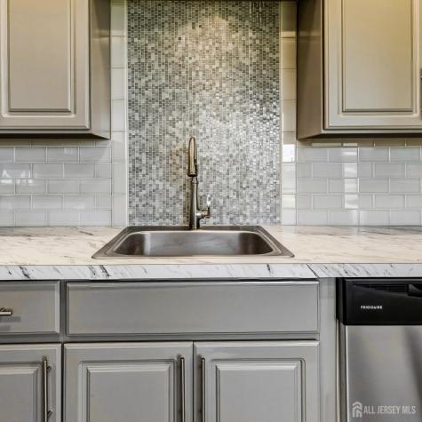 5210 Riverfront Drive Palmyra NJ 08065