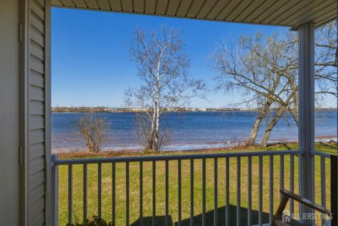 5210 Riverfront Drive Palmyra NJ 08065