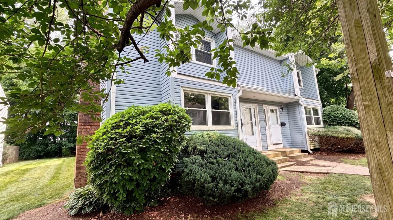 27 Davids Court South Brunswick NJ 08810
