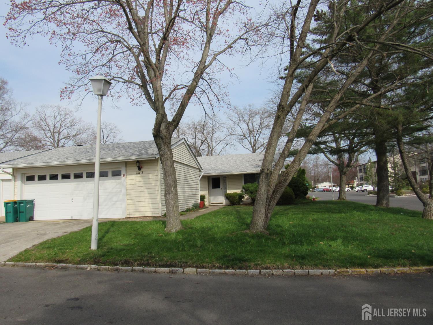 264-B Crosse Drive Monroe NJ 08831