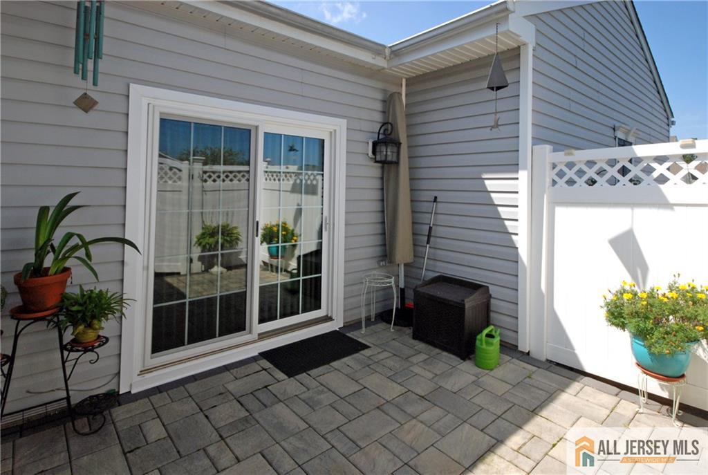 654 Bluebird Drive Monroe NJ 08831