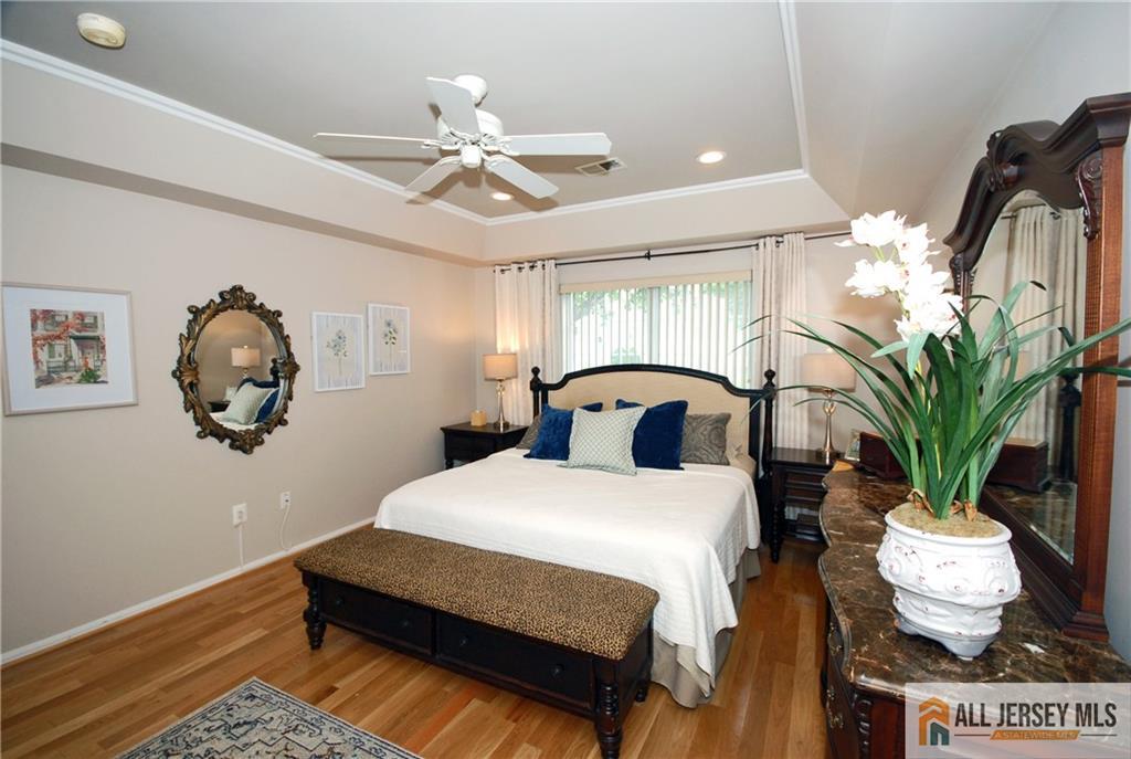 654 Bluebird Drive Monroe NJ 08831