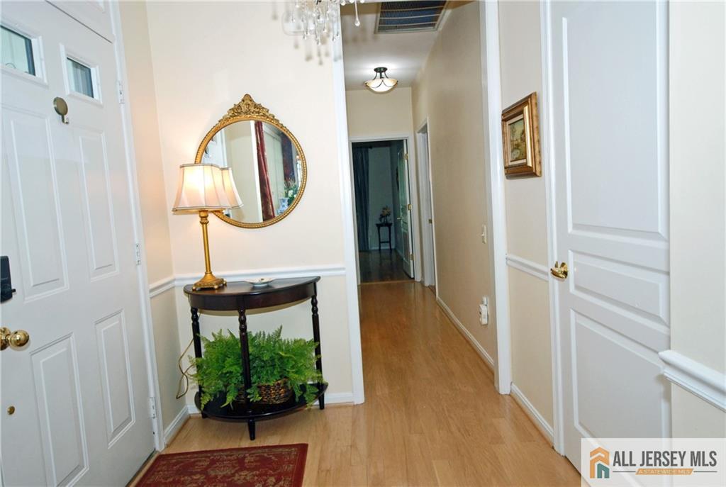 654 Bluebird Drive Monroe NJ 08831