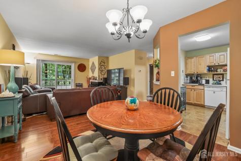 1702 Tanglewood Court Helmetta NJ 08828