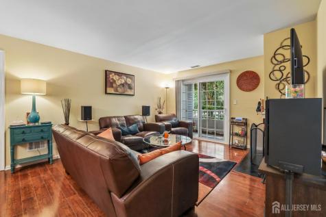 1702 Tanglewood Court Helmetta NJ 08828