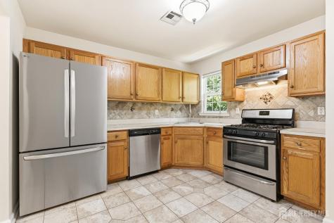 141 Forest Drive Piscataway NJ 08854