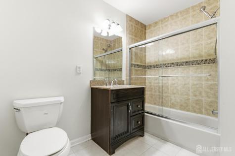 141 Forest Drive Piscataway NJ 08854