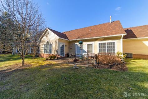 47 Hedge Row Road Plainsboro NJ 08540
