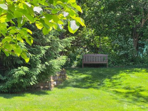 47 Hedge Row Road Plainsboro NJ 08540