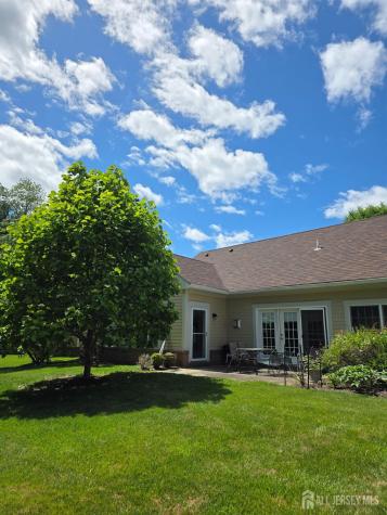 47 Hedge Row Road Plainsboro NJ 08540