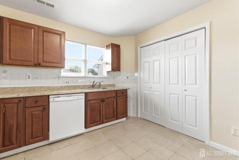 194 Bexley Lane Piscataway NJ 08854