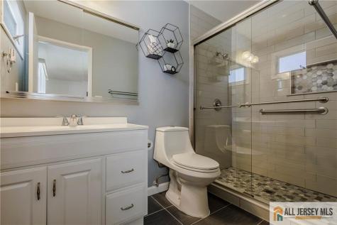 30 Larch Plaza Monroe NJ 08831