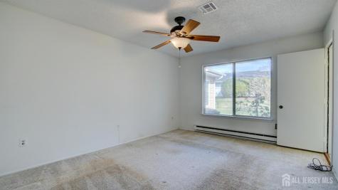 370-B Duranta Plaza Monroe NJ 08831