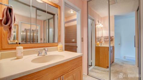 370-B Duranta Plaza Monroe NJ 08831