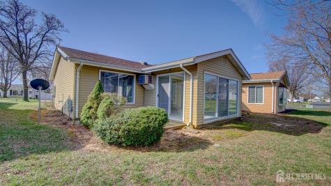 370-B Duranta Plaza Monroe NJ 08831