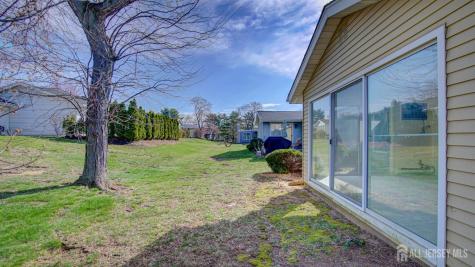 370-B Duranta Plaza Monroe NJ 08831