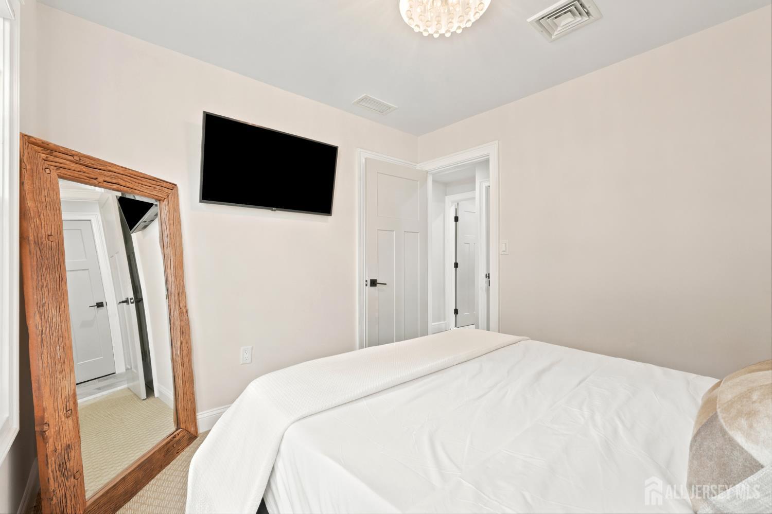 2 Sheffield Court Old Bridge NJ 08857