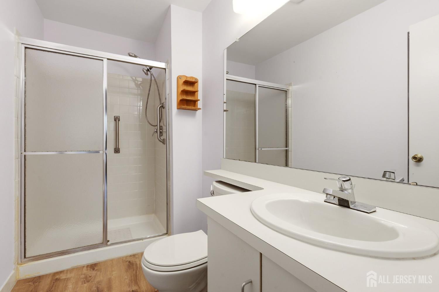 401 Danbury Lane East Brunswick NJ 08816
