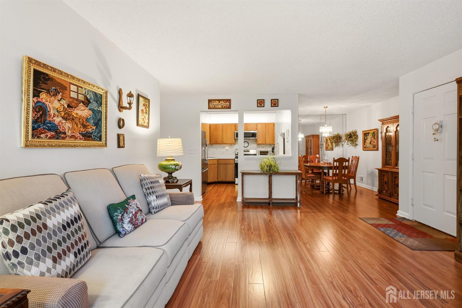 401 Danbury Lane East Brunswick NJ 08816
