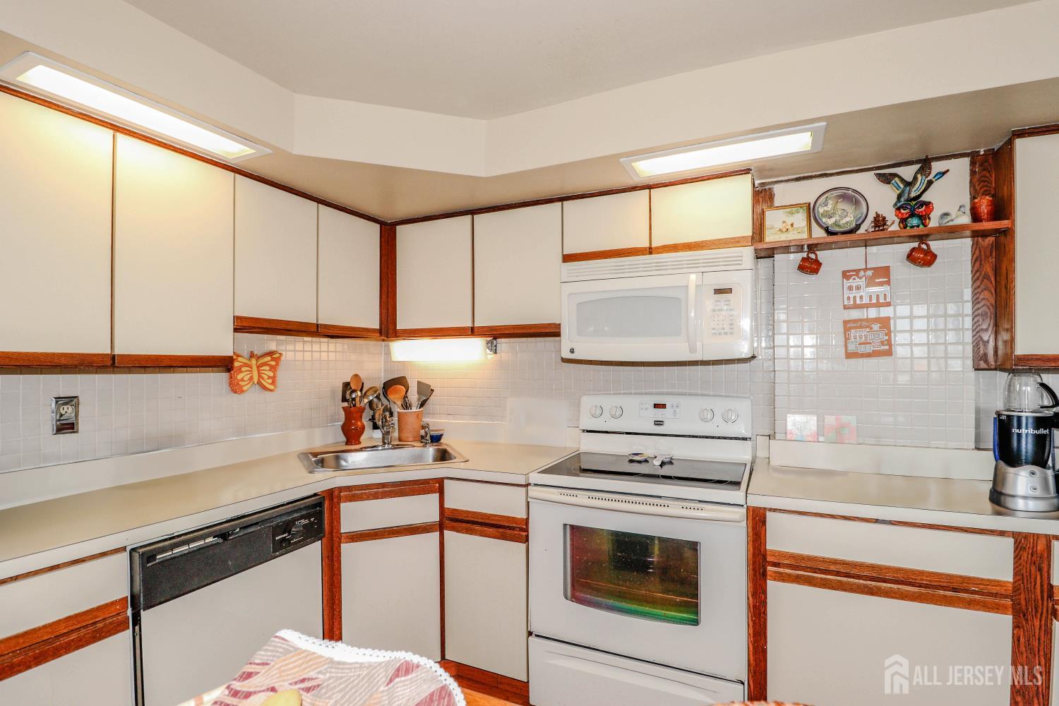 40 Fayette Street Perth Amboy NJ 08861