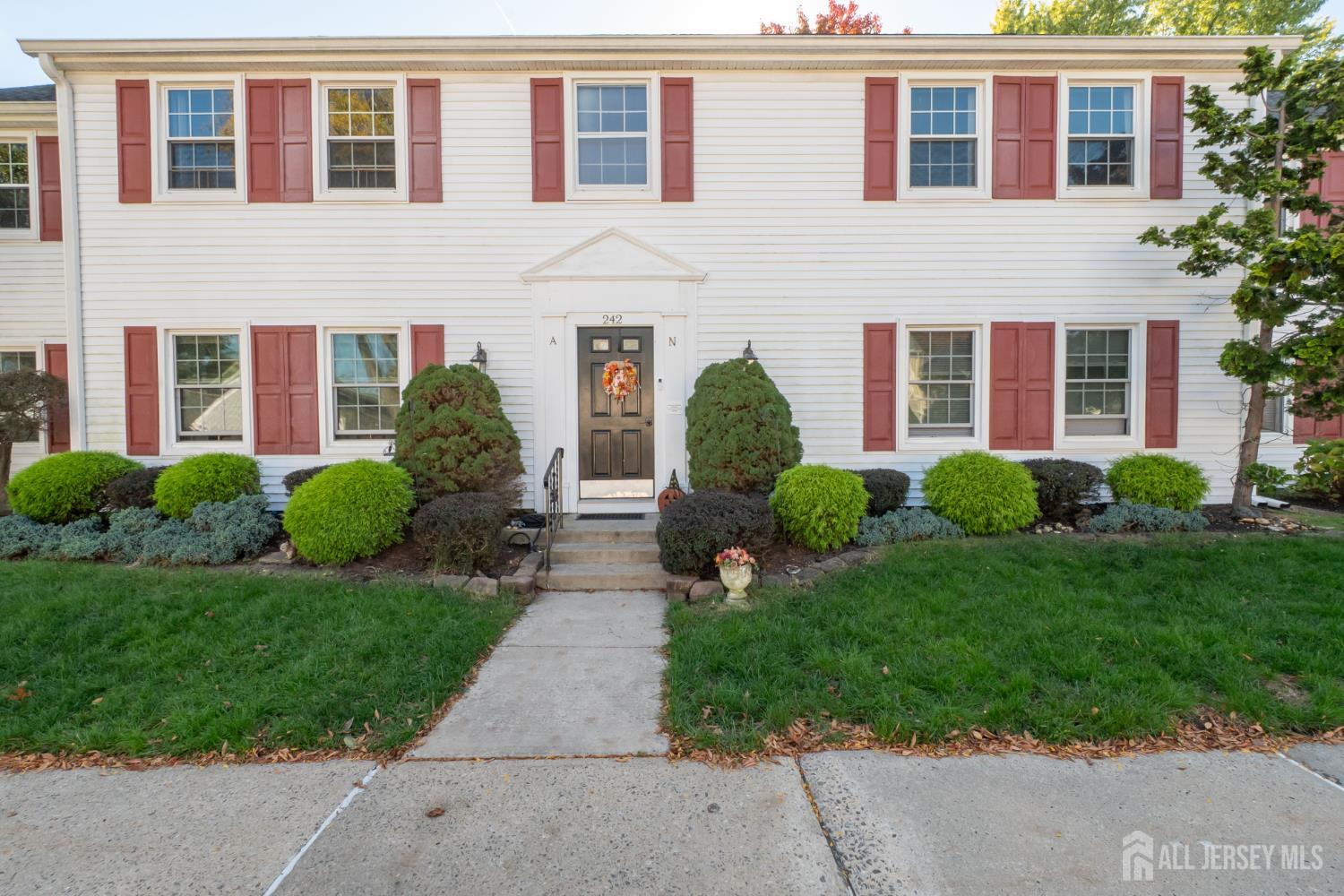 242 Marblehead Lane Monroe NJ 08831