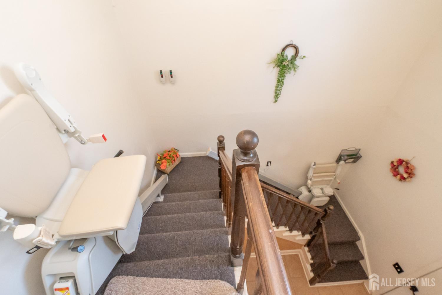 242 Marblehead Lane Monroe NJ 08831
