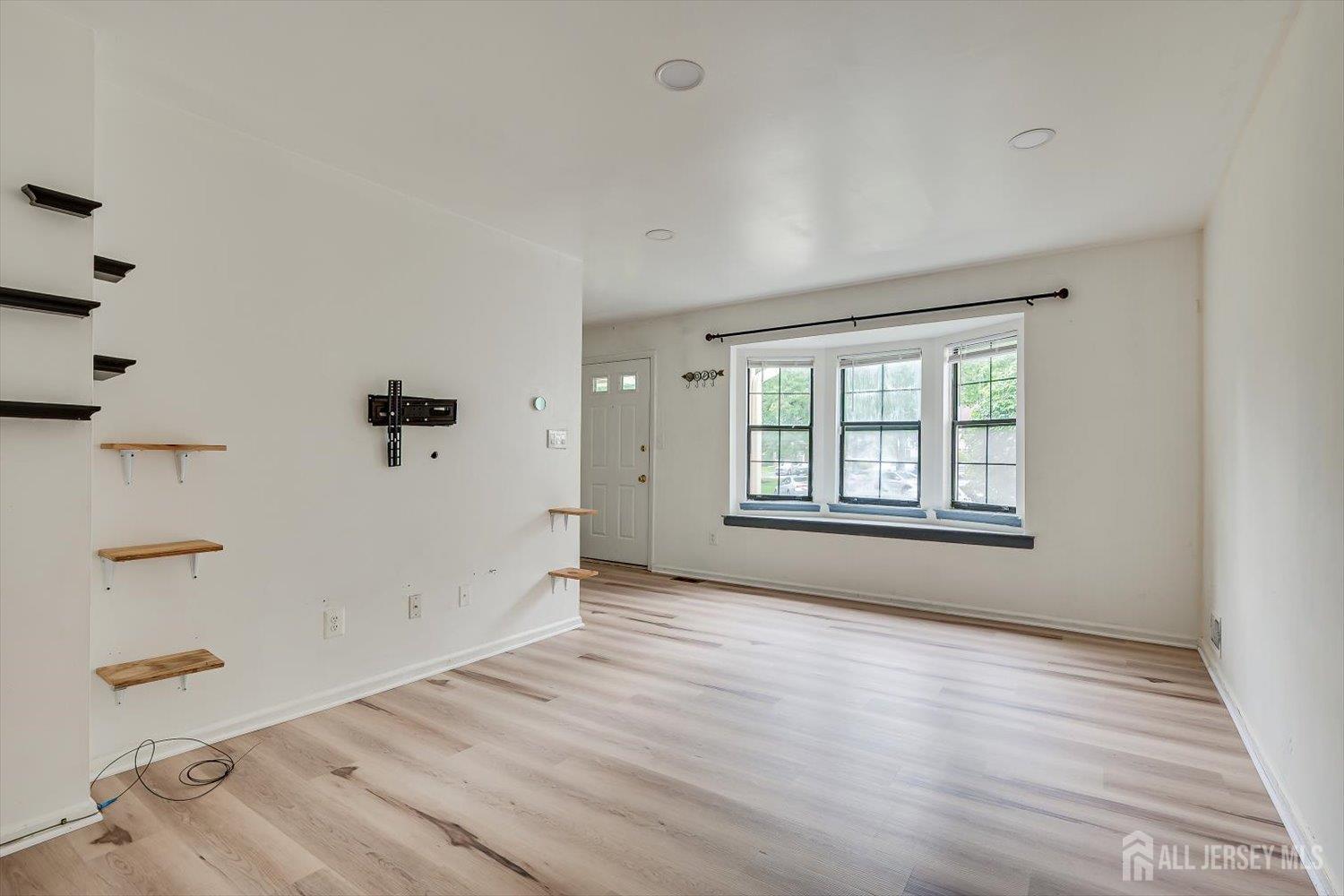 503 Timber Oaks Road Edison NJ 08820