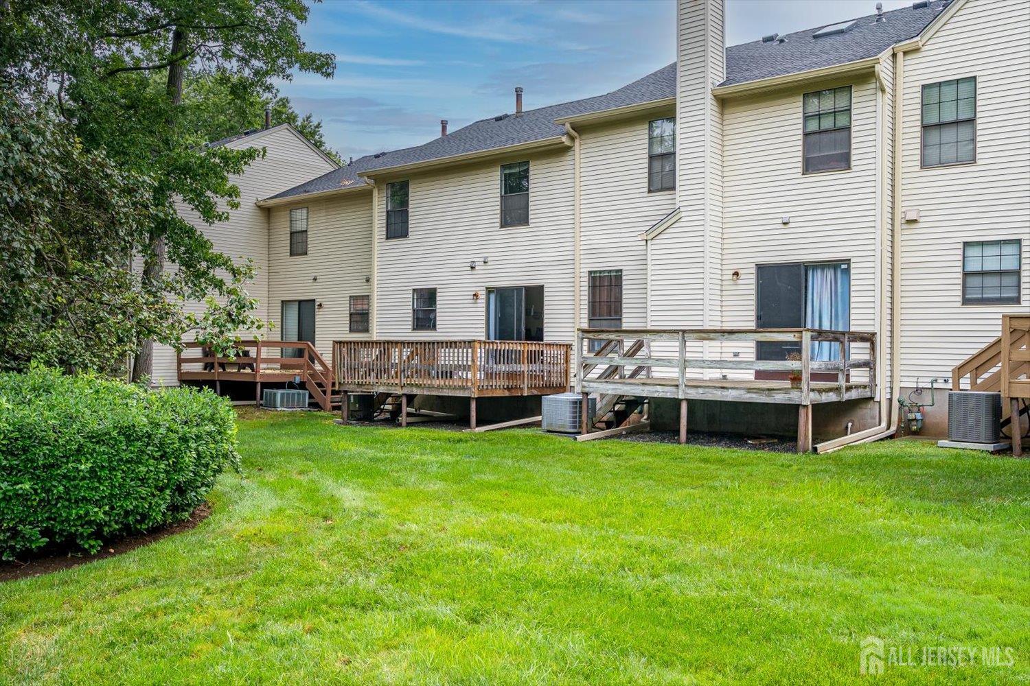 503 Timber Oaks Road Edison NJ 08820