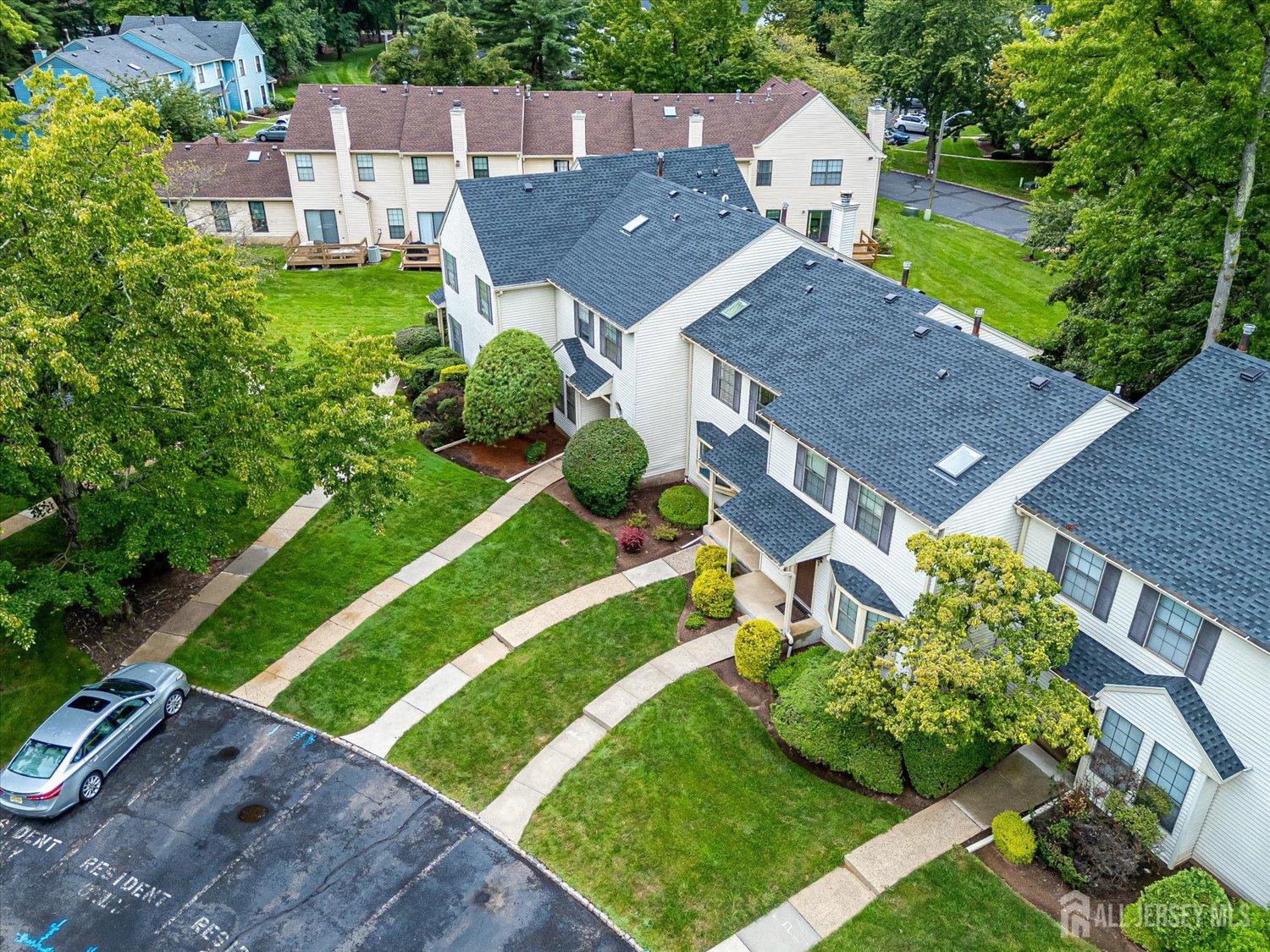 503 Timber Oaks Road Edison NJ 08820