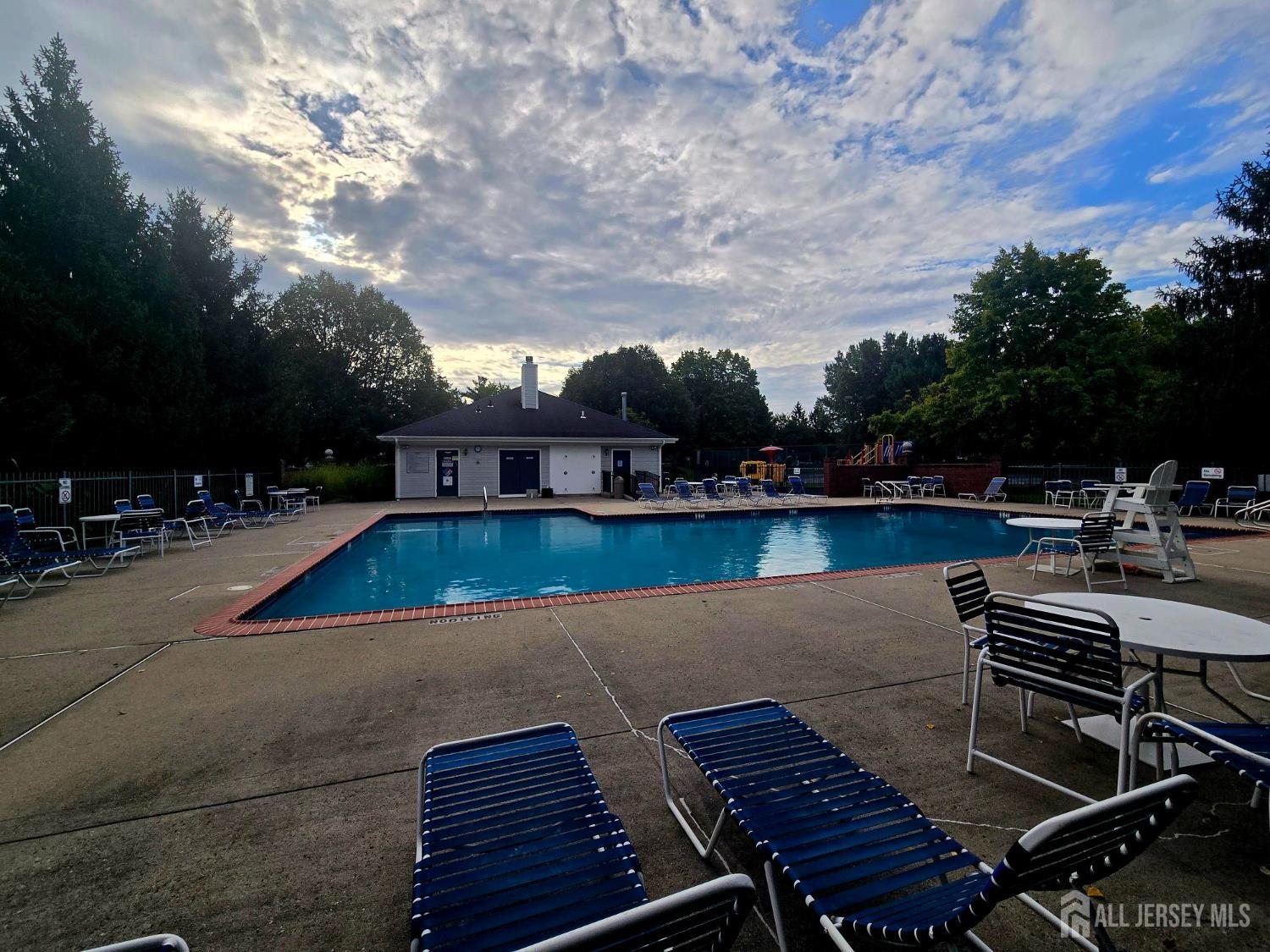 113 Gregory Lane Franklin NJ 08823