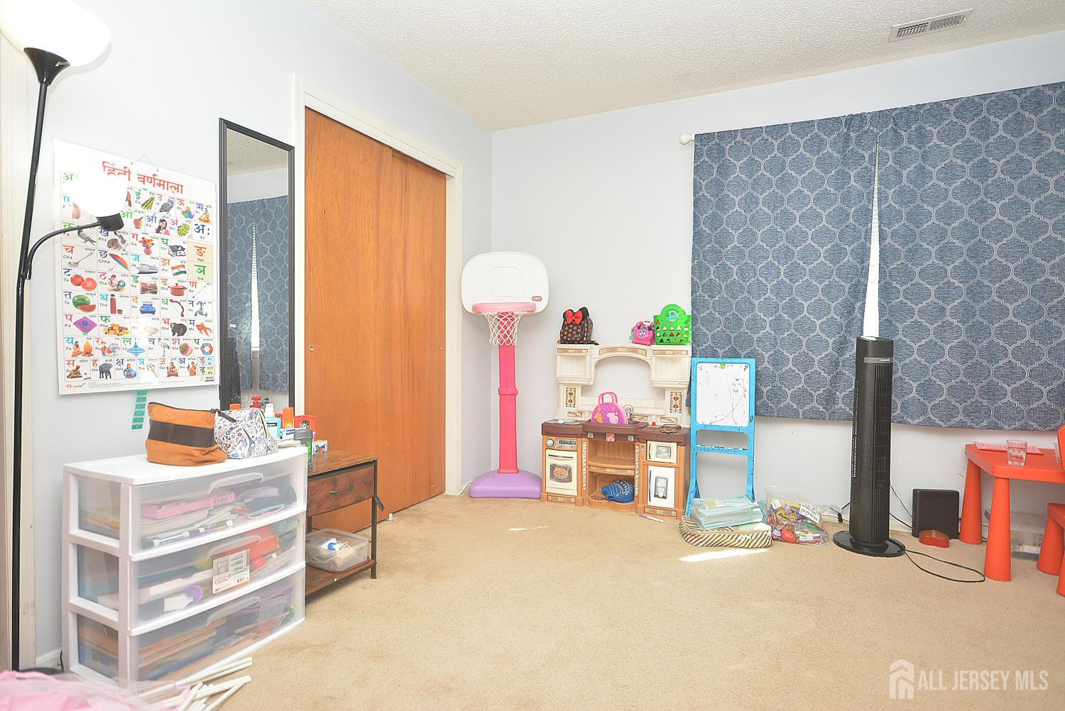 1508 Edison Glen Terrace Edison NJ 08837
