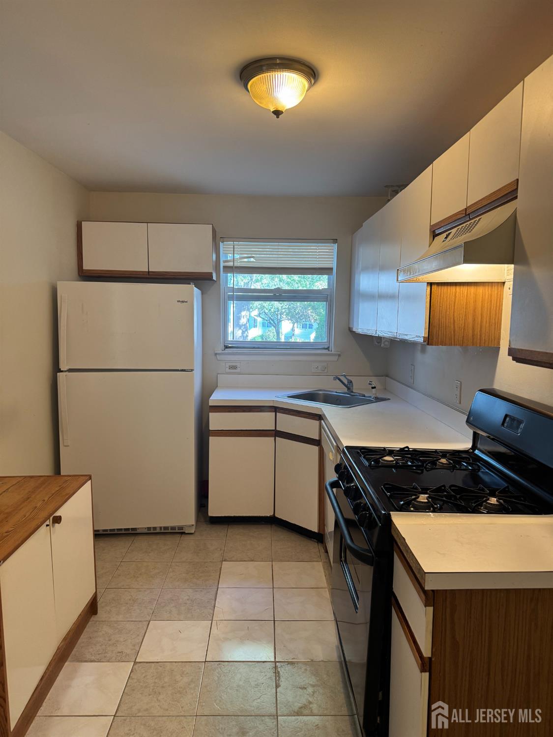 222 Bexley Lane Piscataway NJ 08854