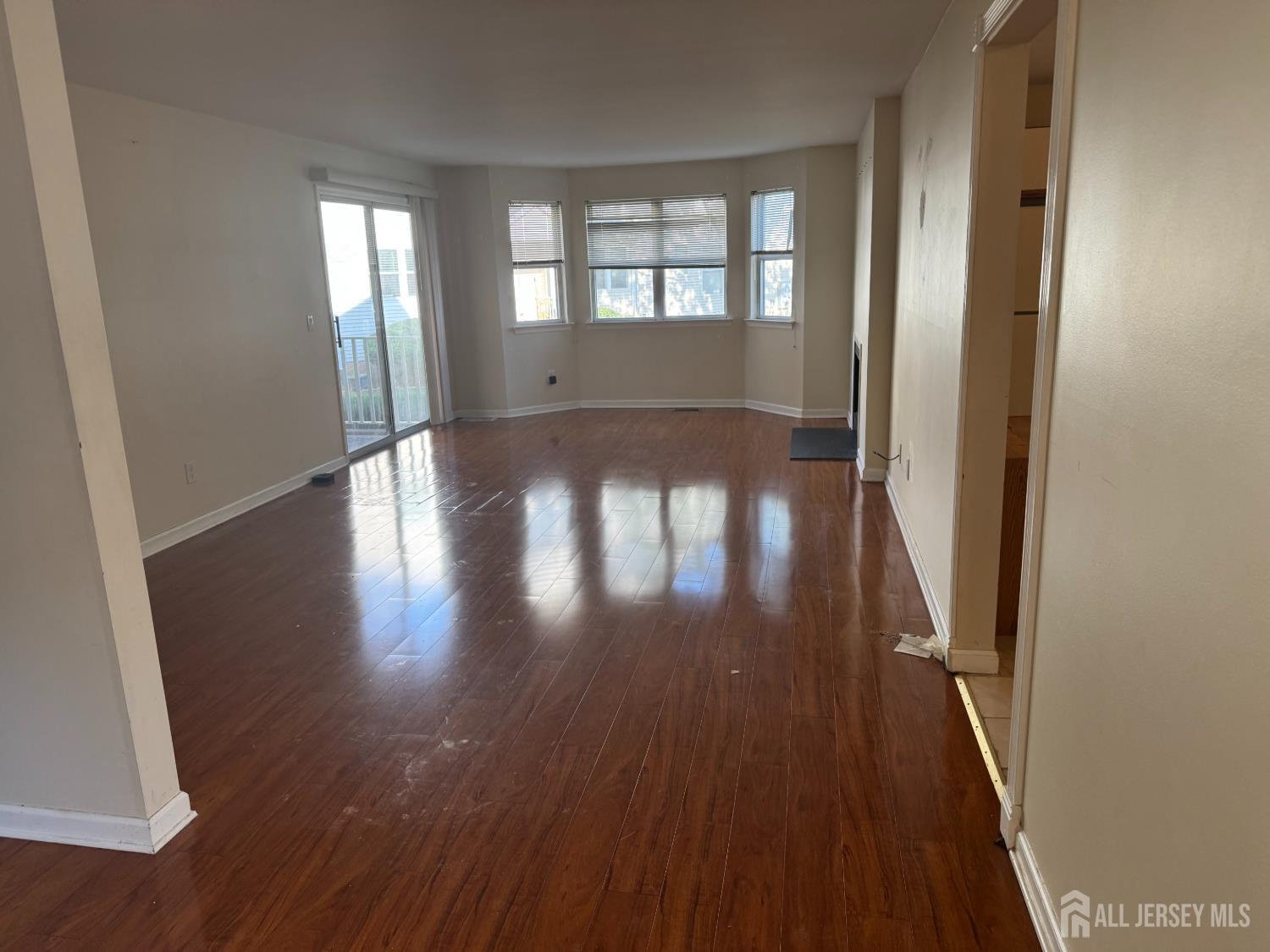 222 Bexley Lane Piscataway NJ 08854