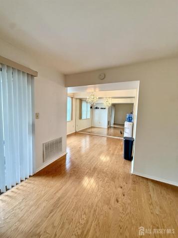 110 Keystone Court Woodbridge Proper NJ 07095