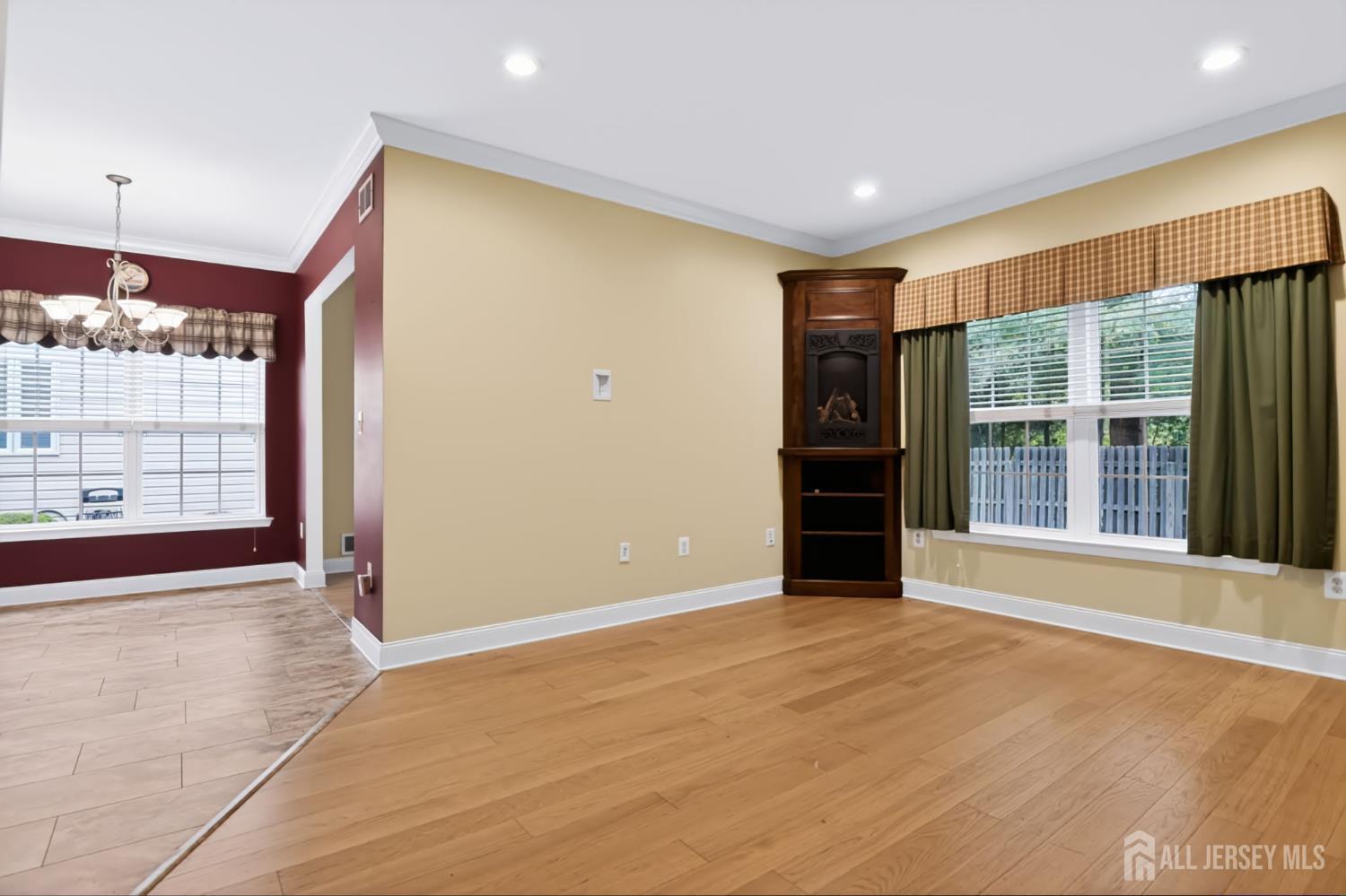 8 George W Helme Drive Helmetta NJ 08828