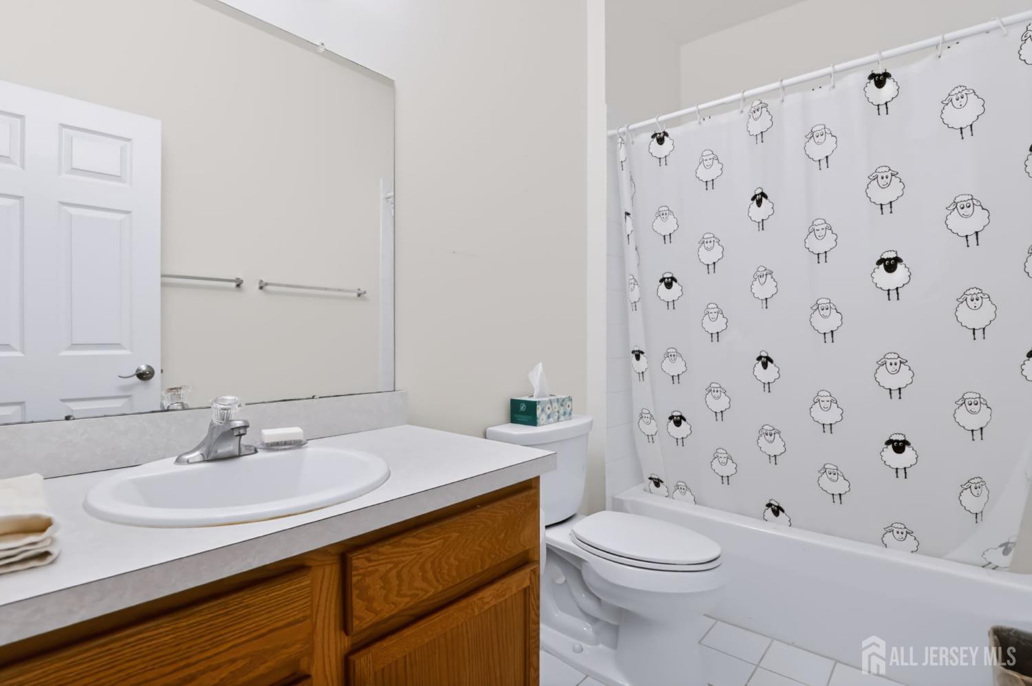 8 George W Helme Drive Helmetta NJ 08828