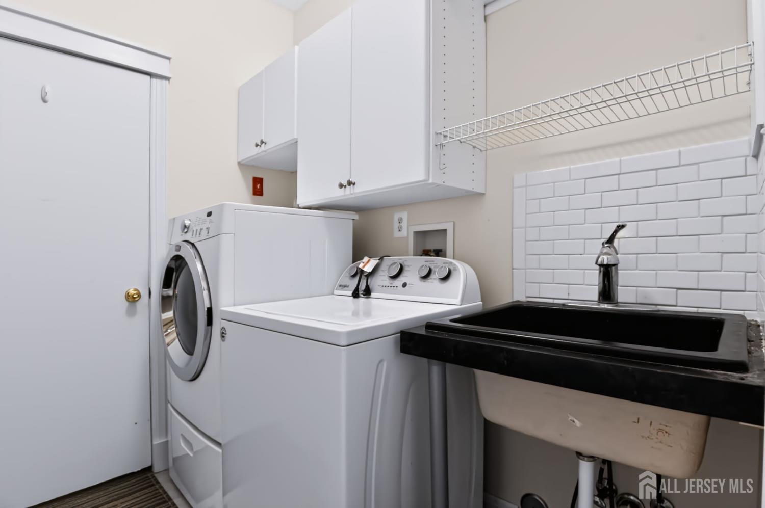 8 George W Helme Drive Helmetta NJ 08828
