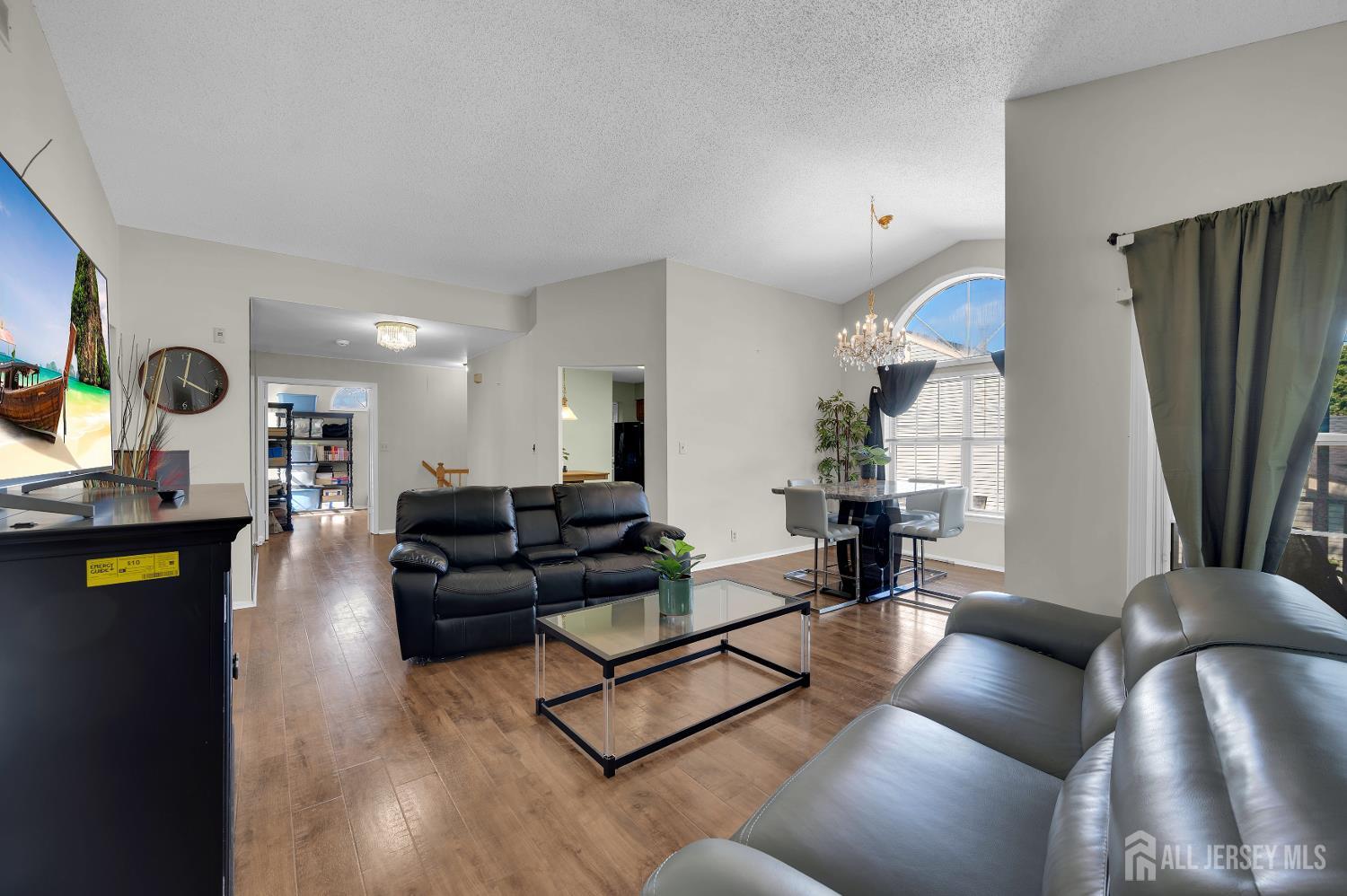 8 Ingram Drive Monroe NJ 08831