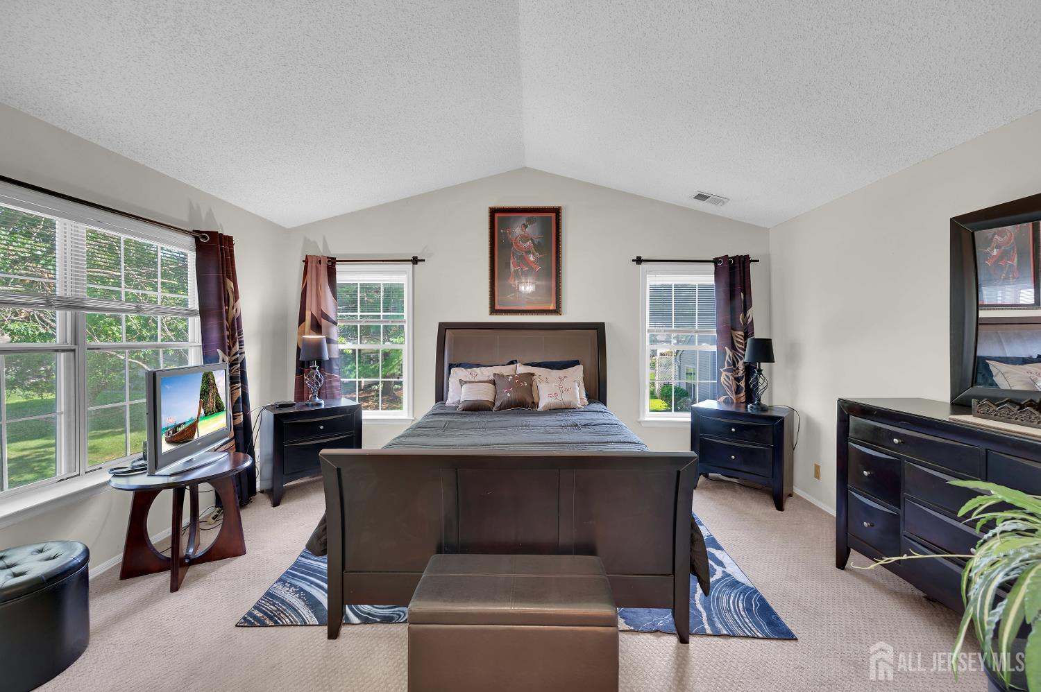 8 Ingram Drive Monroe NJ 08831