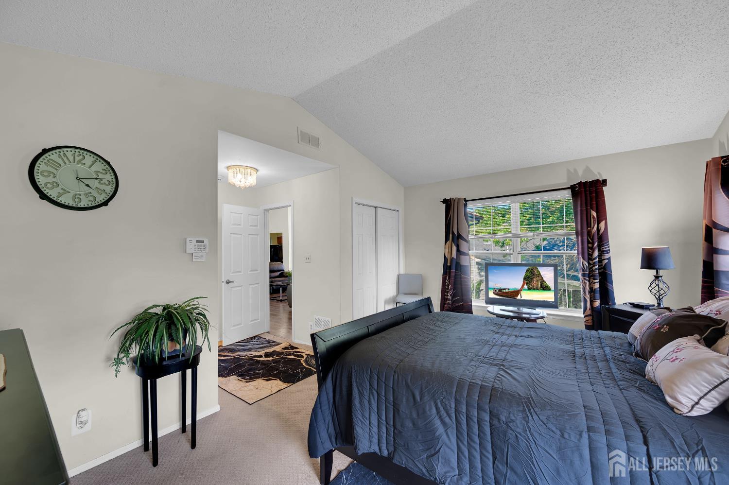 8 Ingram Drive Monroe NJ 08831