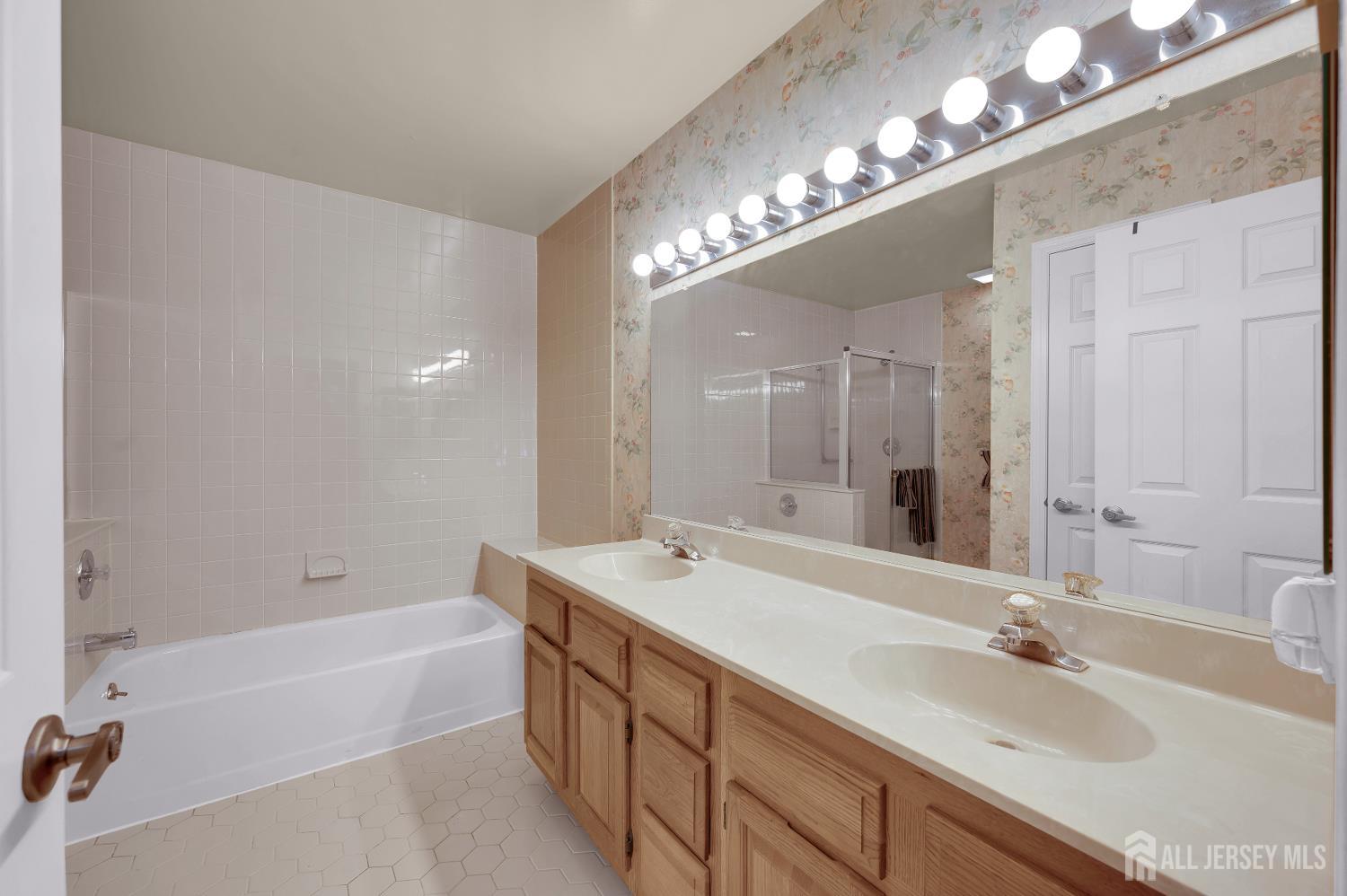 8 Ingram Drive Monroe NJ 08831