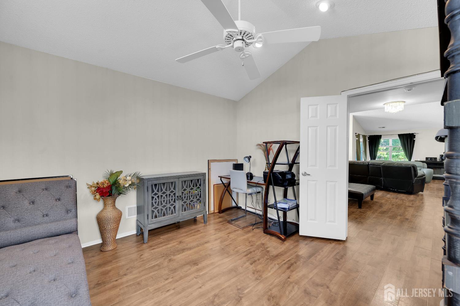 8 Ingram Drive Monroe NJ 08831