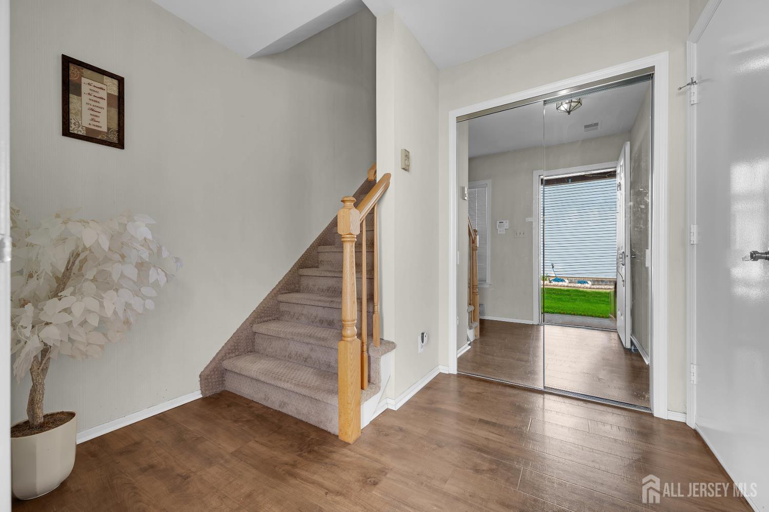 8 Ingram Drive Monroe NJ 08831
