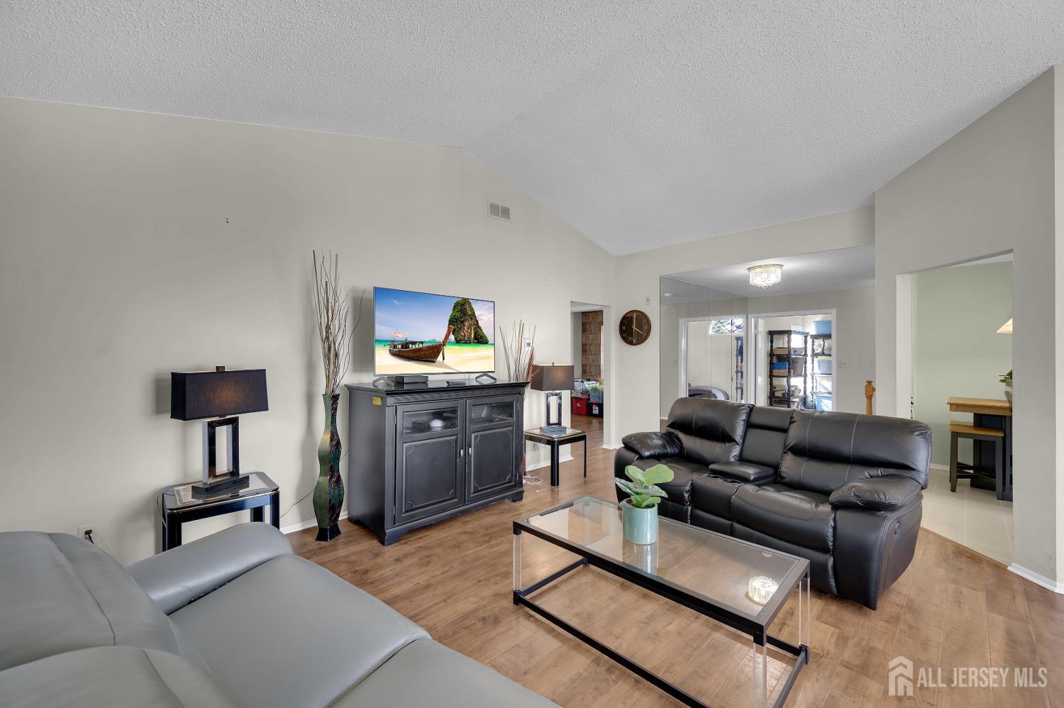 8 Ingram Drive Monroe NJ 08831