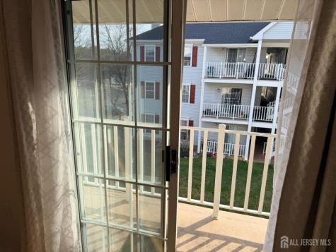 28 Brighton Way North Brunswick NJ 08902