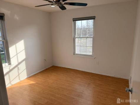 28 Brighton Way North Brunswick NJ 08902