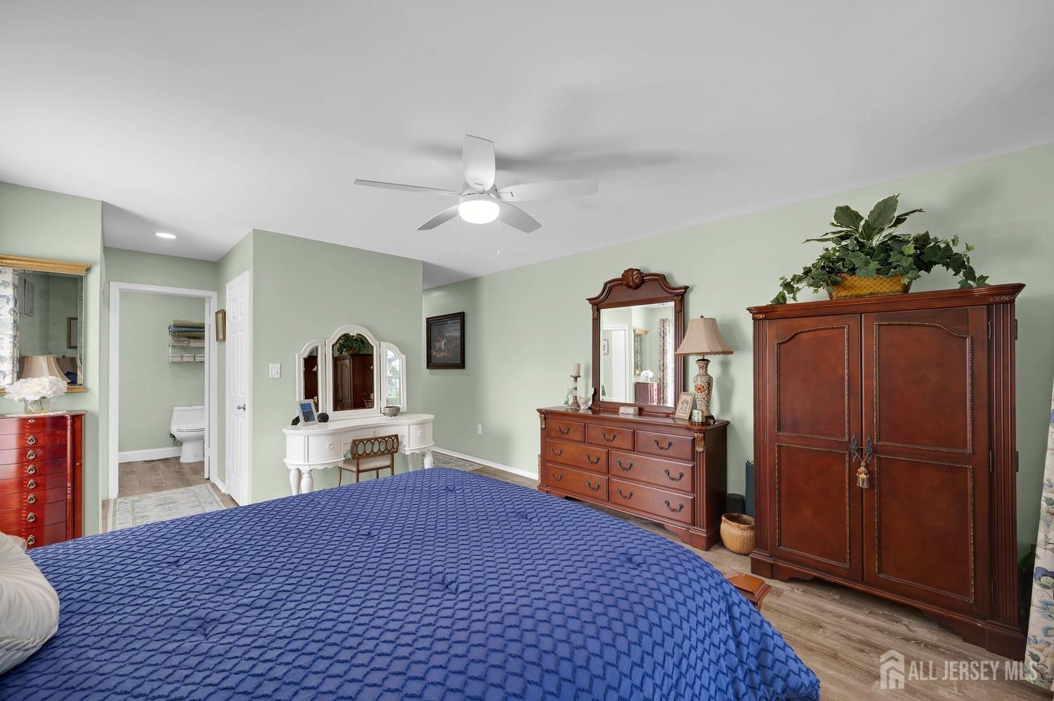 42 Yorkshire Drive Monroe NJ 08831