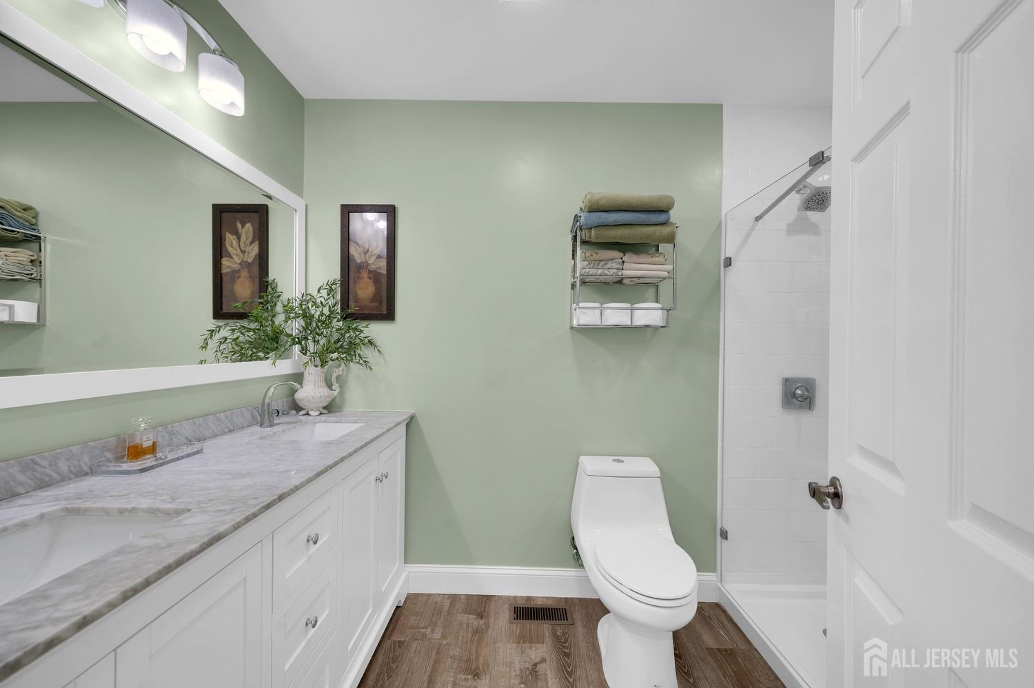 42 Yorkshire Drive Monroe NJ 08831