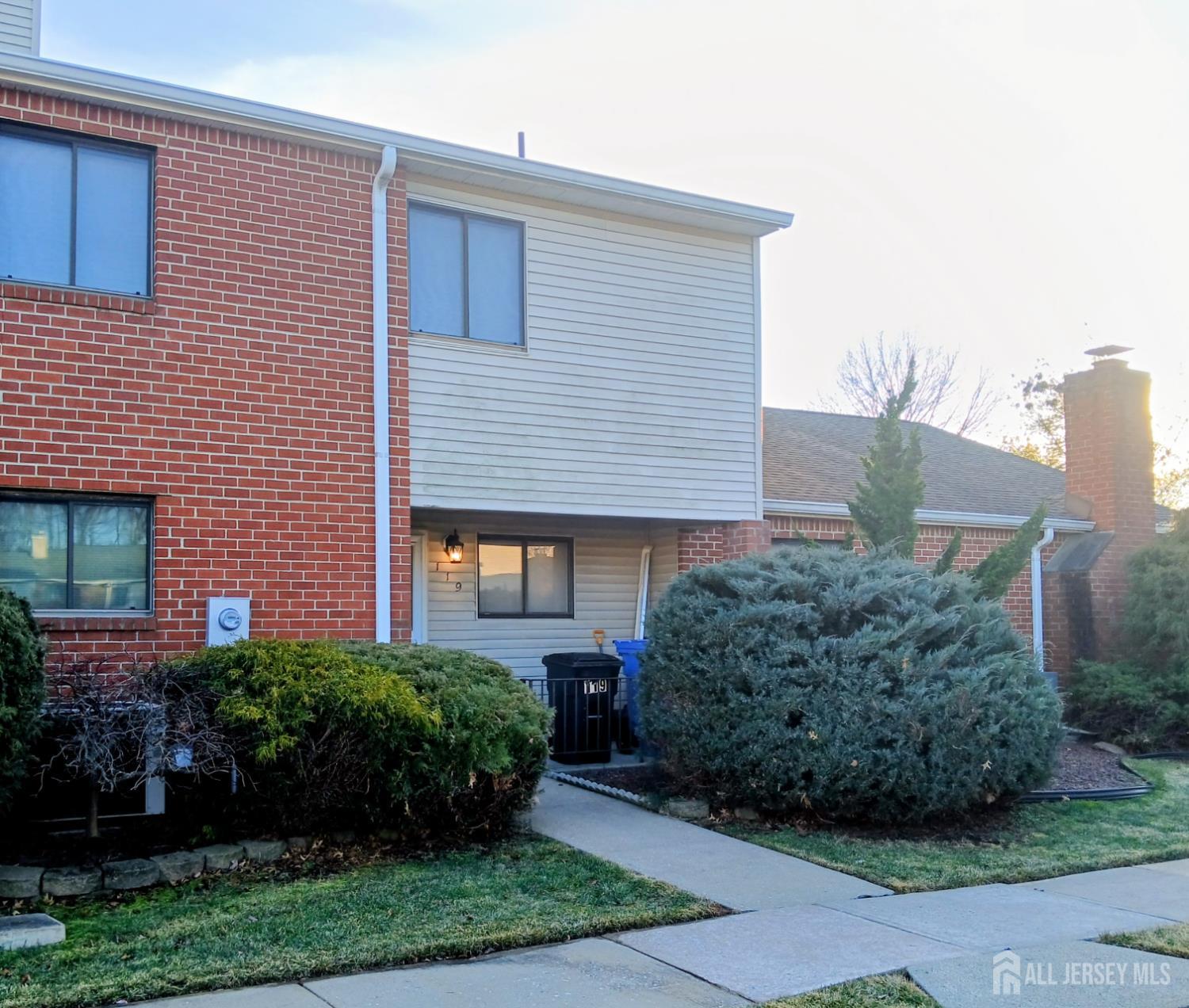 119 Nightingale Court Old Bridge NJ 08857