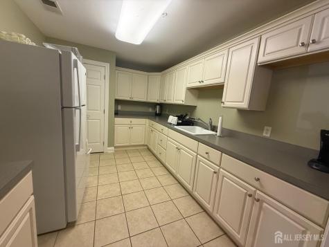 31 Liddle Avenue Edison NJ 08837